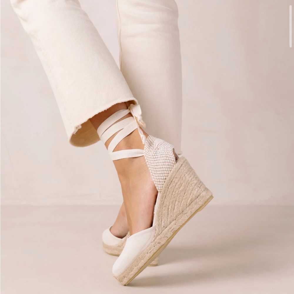 ALOHAS Canvas Espadrille Wedges in Wheat